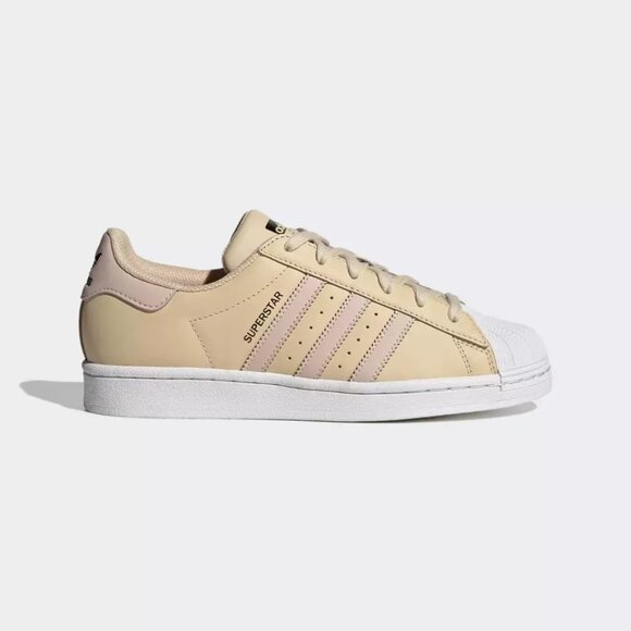Adidas Originals Women's Sand Strata Wonder Taupe Superstar Fashion Shoes HQ1905 - Picture 2 of 5